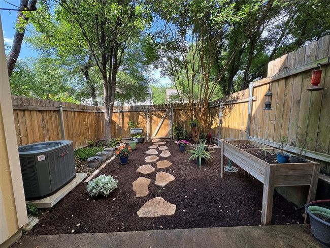 APT-110 - 11901 Swearingen Dr, Condo with 2 bedrooms, 2 bathrooms and null parking in Austin TX | Image 8