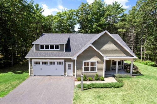 7 King Phillip Dr, Old Orchard Beach, ME, 04064-1296 | Card Image