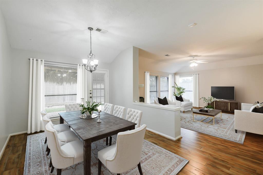 Chesterwood Dr, Pearland, TX 77581
