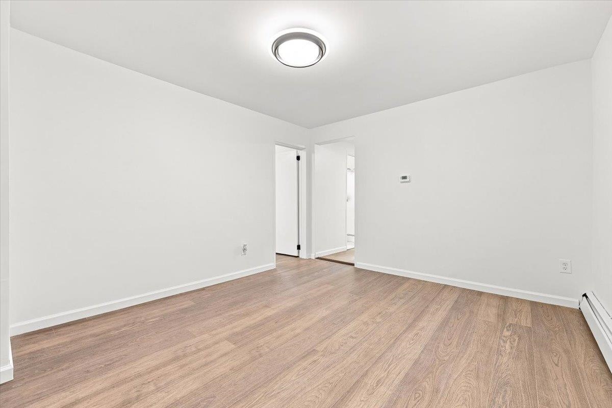 Residential Lease in Bayonne 4