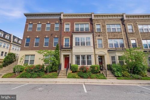 95-703 Quayside Ct, OXON HILL, MD, 20745-1182 | Card Image