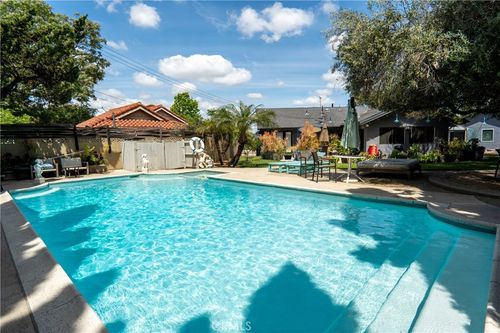 1304 E Carleton Ave, Orange, CA, 92867-3871 | Card Image