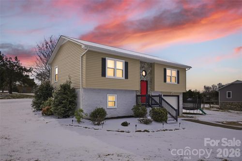 3375 Clarks Chapel Rd, Lenoir, NC, 28645-9316 | Card Image