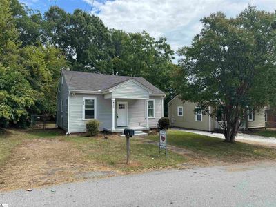 811 S Manning Street, House other with 1 bedrooms, 1 bathrooms and null parking in Anderson SC | Image 2