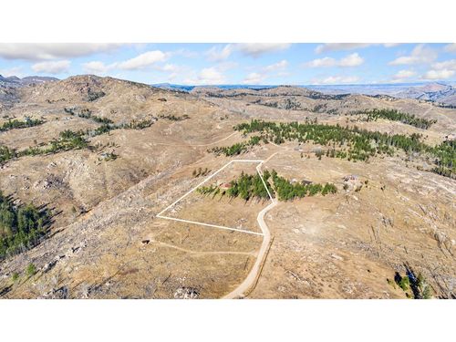 3434 Davis Ranch Rd, Bellvue, CO, 80512-6327 | Card Image