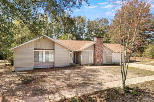 6901 Falcon Dr, Pensacola, FL, 32526-2817 | Card Image