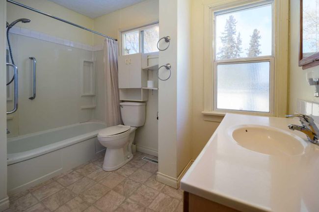 4804 51 Street, Home with 1 bedrooms, 2 bathrooms and 2 parking in Athabasca AB | Image 16