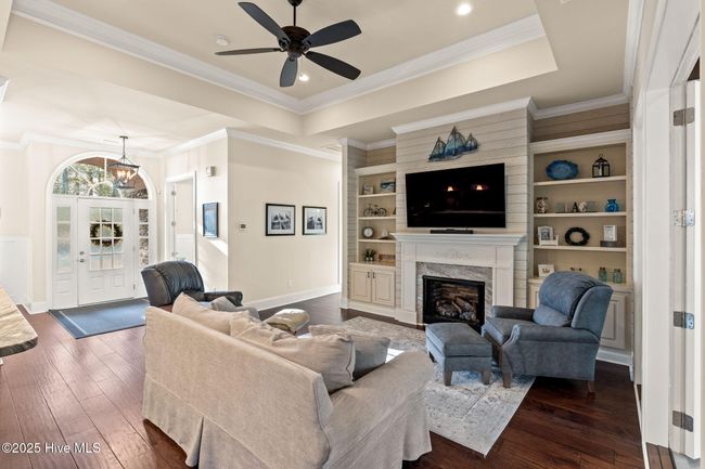 912 Oyster Pointe Dr, House other with 3 bedrooms, 4 bathrooms and 2 parking in Sunset Beach NC | Image 5