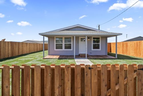 143 Jefferson Ave, Metolius, OR, 97741-2311 | Card Image