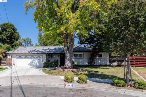 5268 Keeler Ct, Fremont, CA, 94536-7015 | Card Image