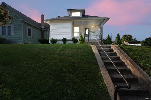 2001 George St, Logansport, IN, 46947-3730 | Card Image