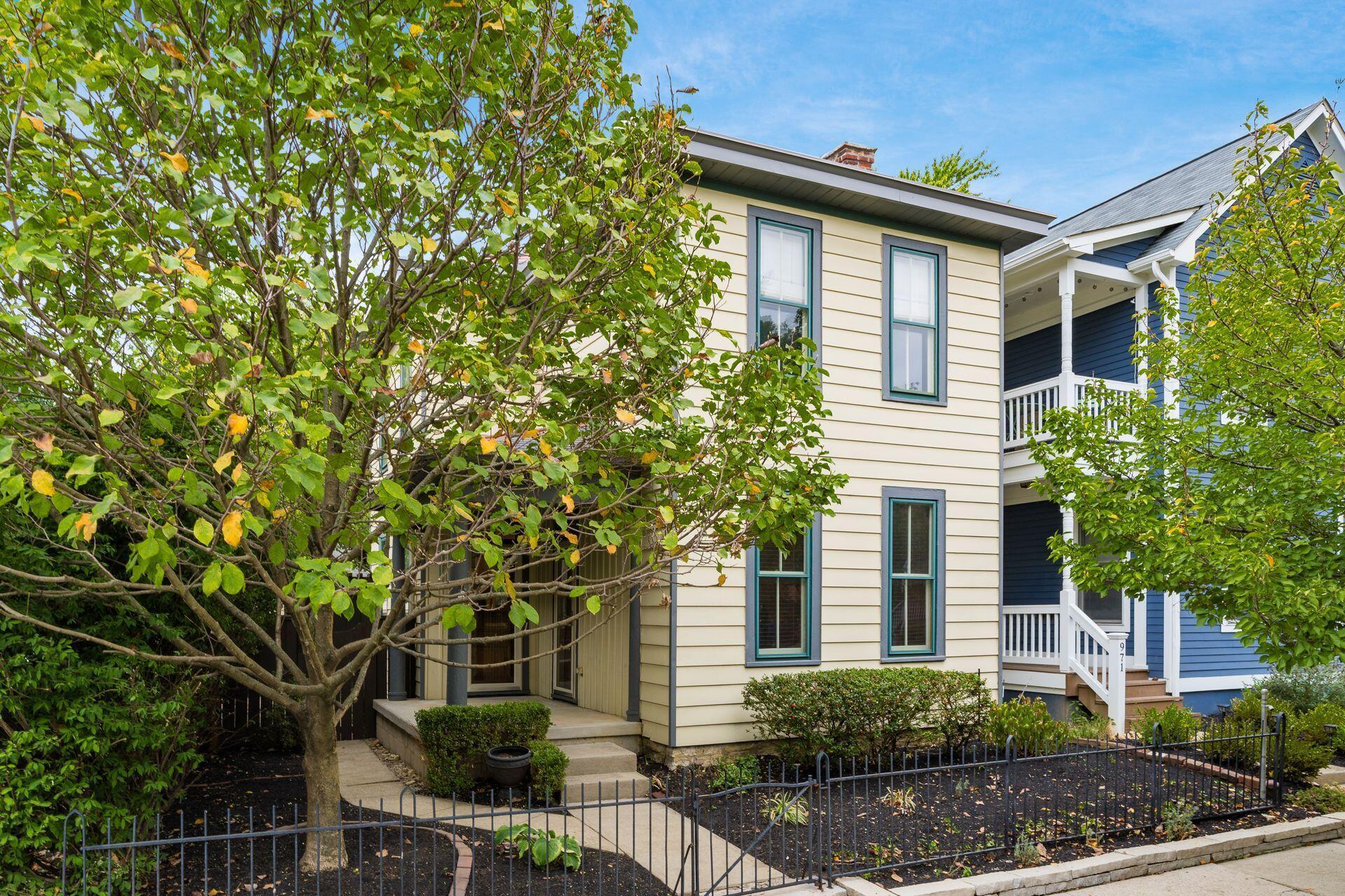 Highland St, Columbus, OH 43201