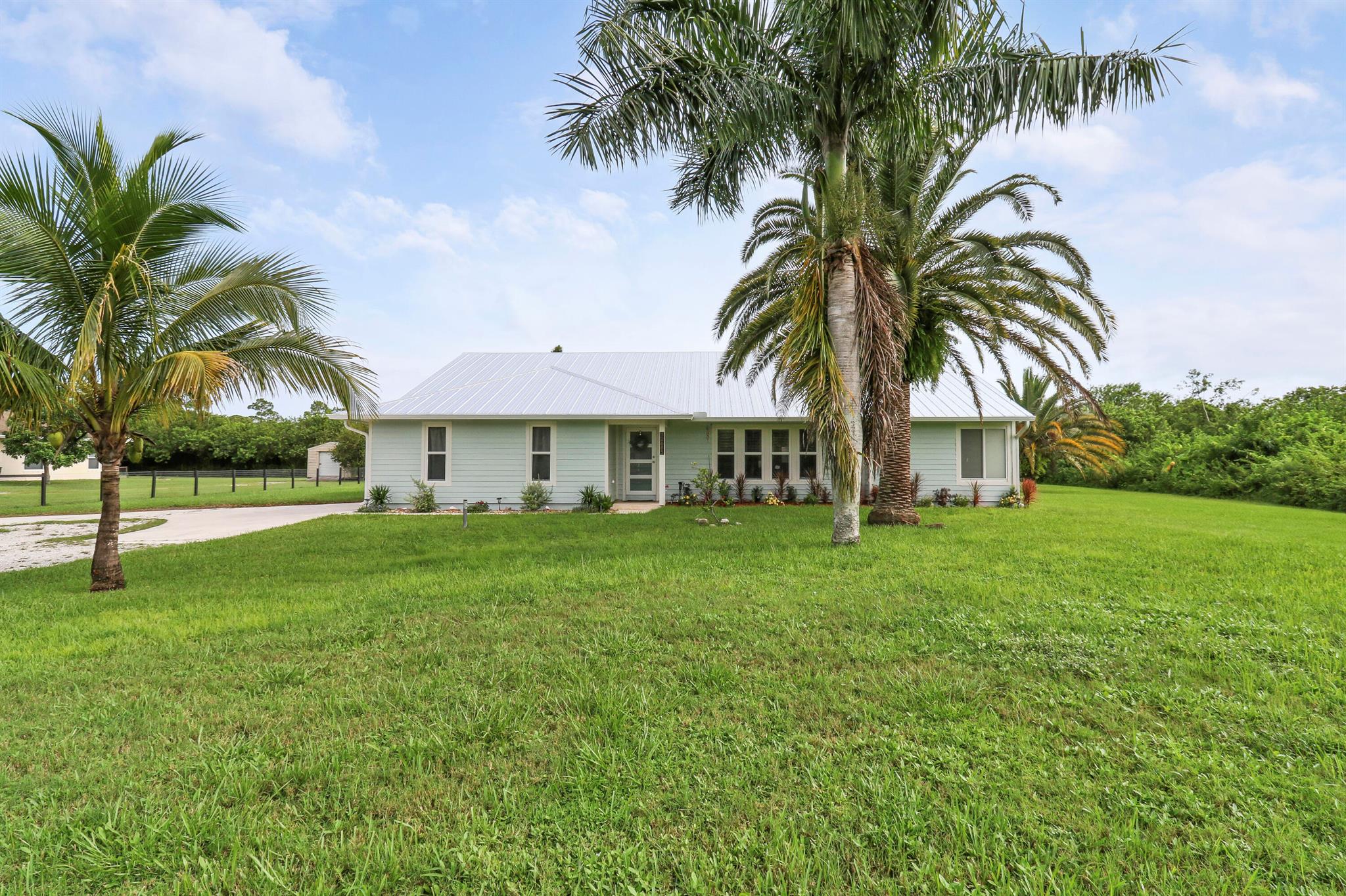 153rd Ct, Jupiter, FL 33478
