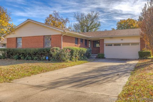 5348 E 30th Place, Tulsa, OK, 74114 | Card Image