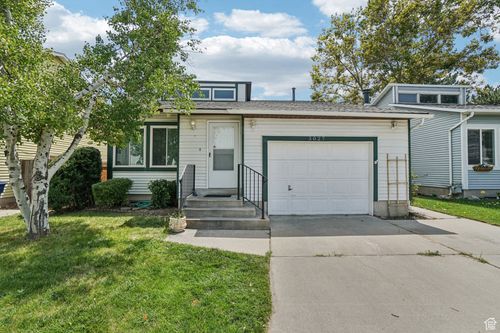 3027 W Sussex Pl, West Valley City, UT, 84119-6617 | Card Image