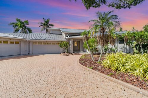 1520 Columbian Dr, PUNTA GORDA, FL, 33950-5225 | Card Image