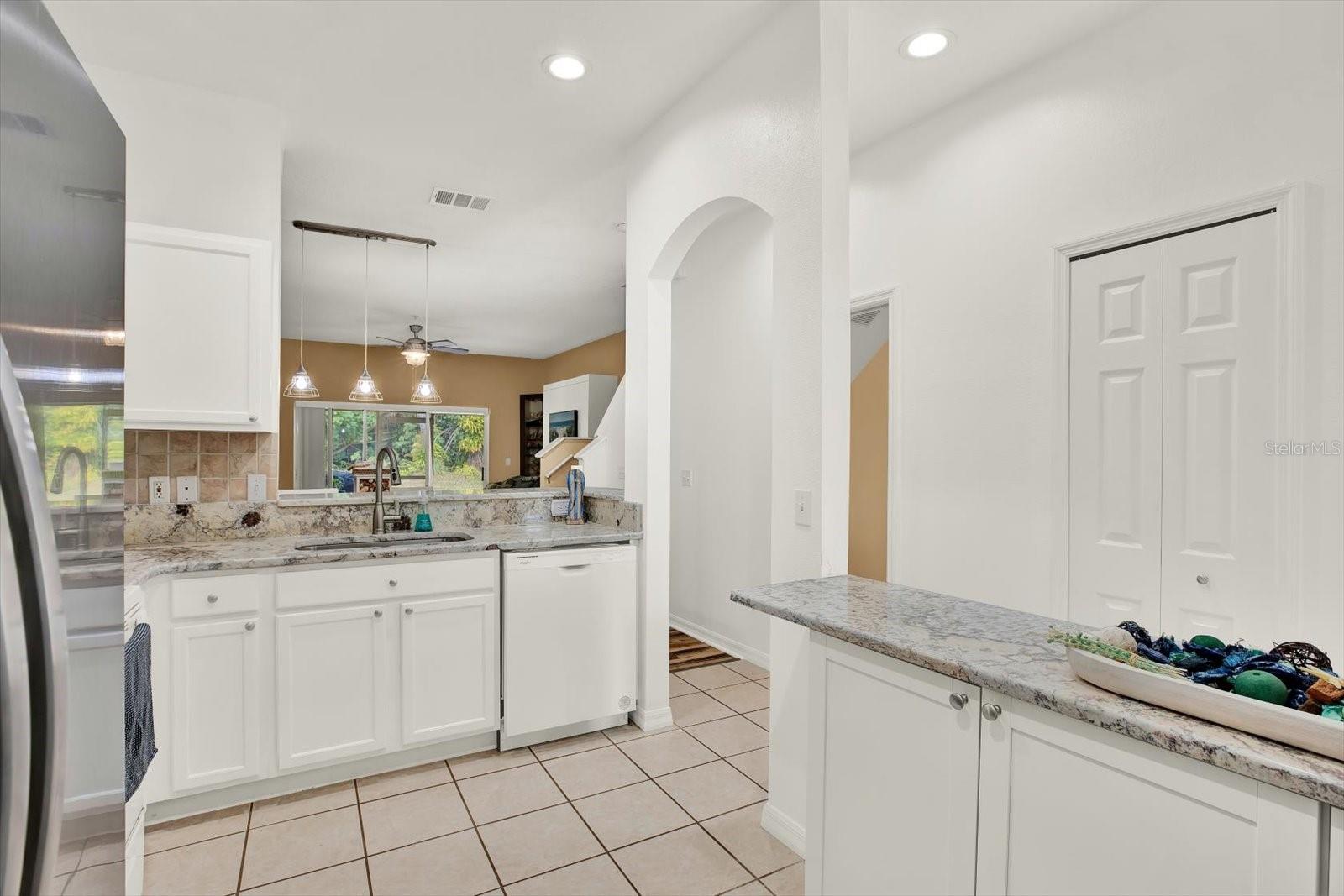 Residential in MADEIRA BEACH 4