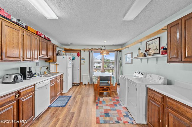 210 W Beach Dr, House other with 4 bedrooms, 2 bathrooms and null parking in Oak Island NC | Image 20