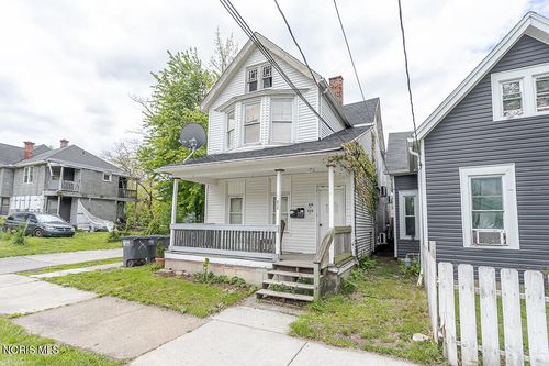 318 Wasaon St, Toledo, OH, 43609-2716 | Card Image