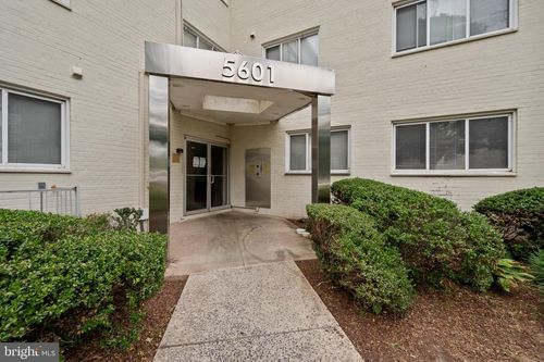 217-5601 Parker House Ter, Chillum, MD, 20782-2246 | Card Image