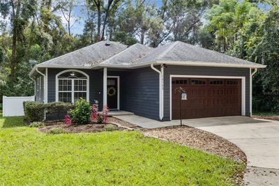 12123 Nw 147 Th Place, House other with 3 bedrooms, 2 bathrooms and null parking in Alachua FL | Image 1