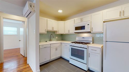 a1-2405 Abrams Rd, Dallas, TX, 75214-3648 | Card Image