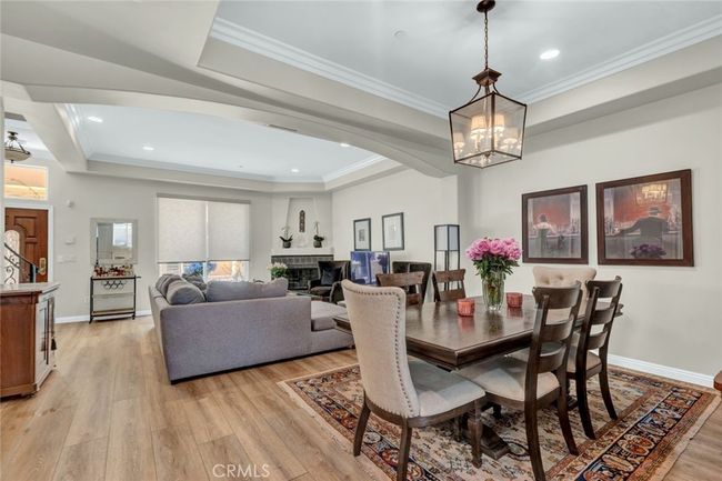 13 - 14535 Margate St, Townhouse with 3 bedrooms, 3 bathrooms and 2 parking in Sherman Oaks CA | Image 9