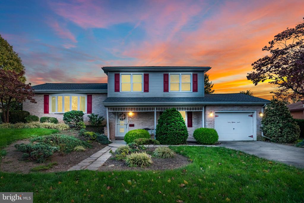 Walnut St, Camp Hill, PA 17011