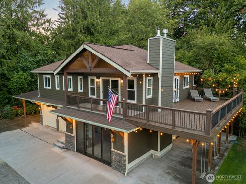 1809 217th Avenue Ct E, Lake Tapps, WA, 98391-6214 | Card Image