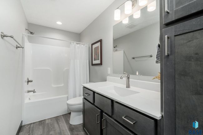 4702 34th St N, House other with 3 bedrooms, 2 bathrooms and null parking in Sioux Falls SD | Image 15