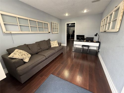 e-245 W Blue Springs Ave, Orange City, FL, 32763-6554 | Card Image