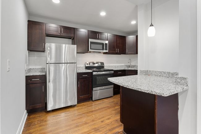 APT-105 - 1608 W Sherwin Ave, Condo with 0 bedrooms, 1 bathrooms and null parking in Chicago IL | Image 7