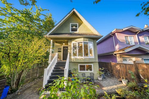 929 E 30th Avenue, Vancouver, BC, V5V2W4 | Card Image