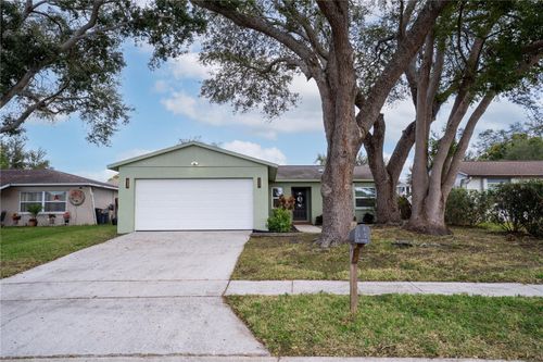 11249 Longhill Dr N, PINELLAS PARK, FL, 33782-2008 | Card Image