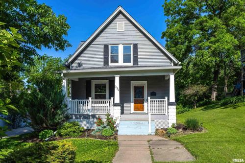1030 Oneida Ave, Davenport, IA, 52803-4010 | Card Image