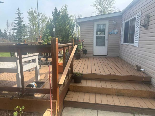 601 23 Street, Home with 3 bedrooms, 1 bathrooms and null parking in Didsbury AB | Image 3