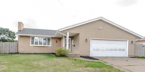 2230 Falcon Ave, Saint Paul, MN, 55119-5058 | Card Image