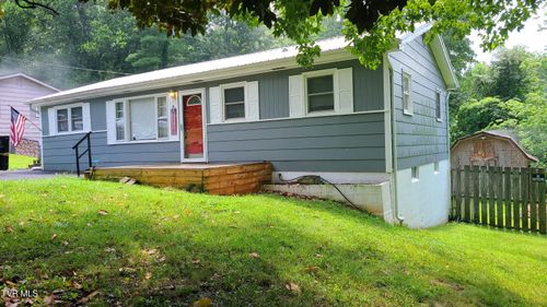 1315 Lowe St, Elizabethton, TN, 37643-3429 | Card Image