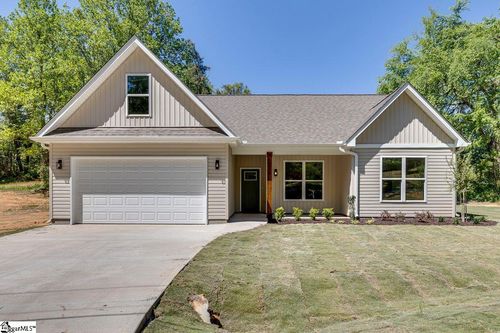 5 Carter Dr, Marietta, SC, 29661-9250 | Card Image