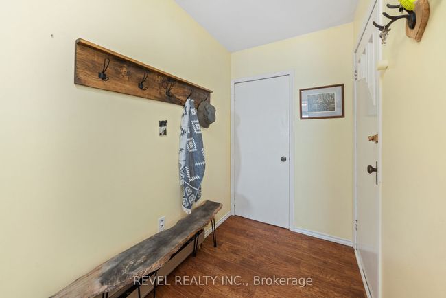 20 Benson Blvd, House other with 3 bedrooms, 2 bathrooms and 10 parking in Coboconk ON | Image 10