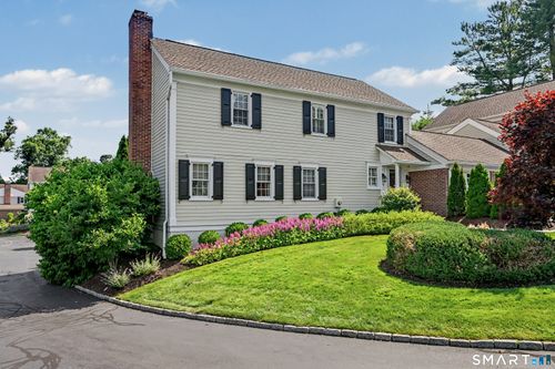 9-123 Richmond Hill Rd, New Canaan, CT, 06840-5327 | Card Image