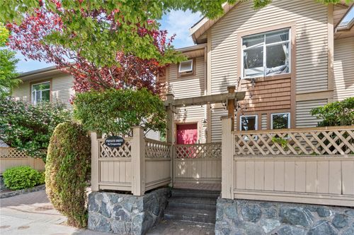 a-136 Superior St, Victoria, BC, V8V1T1 | Card Image