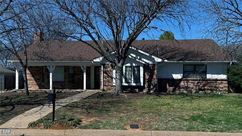 520 Baker Dr, Hurst, TX, 76054-3426 | Card Image