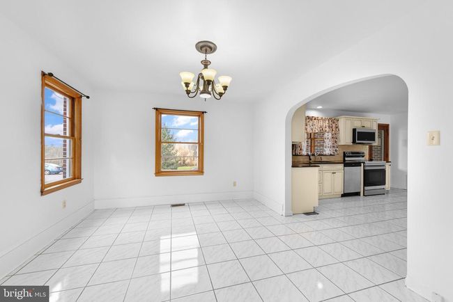 140 Shartlesville Rd, House other with 5 bedrooms, 4 bathrooms and null parking in BERNVILLE PA | Image 6