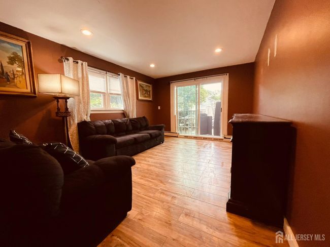 38 Evergreen Ave, House other with 3 bedrooms, 2 bathrooms and null parking in Fords NJ | Image 14