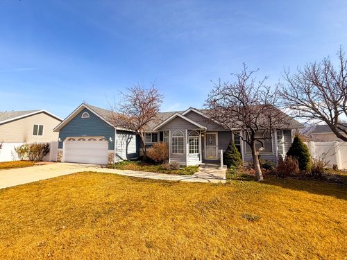 8713 S Mountain Meadow Dr, West Jordan, UT, 84088-8417 | Card Image