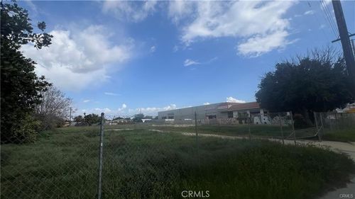 11155 S Central Ave, Ontario, CA, 91762-4510 | Card Image