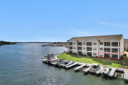 unit-b101-168 Lake Point Blvd, Montgomery, TX, 77356-3687 | Card Image