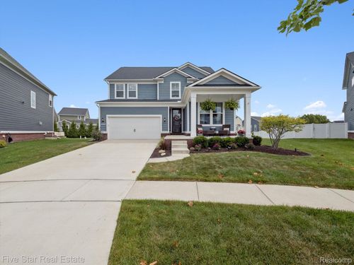 50264 Paine St, Canton, MI, 48188-3332 | Card Image