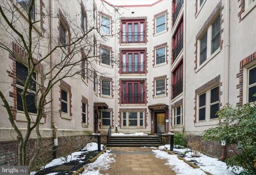 b304-4300 Spruce St, PHILADELPHIA, PA, 19104-4727 | Card Image
